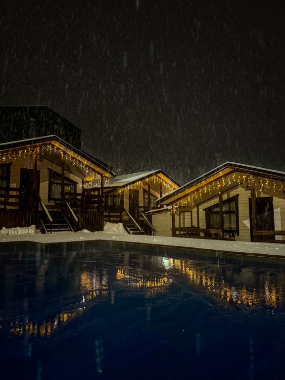 Taurus Arkhyz — Дом коттедж с теплым бассейном