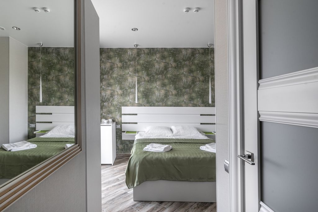 Олимп — Двухместный номер с 1 кроватью улучшенный