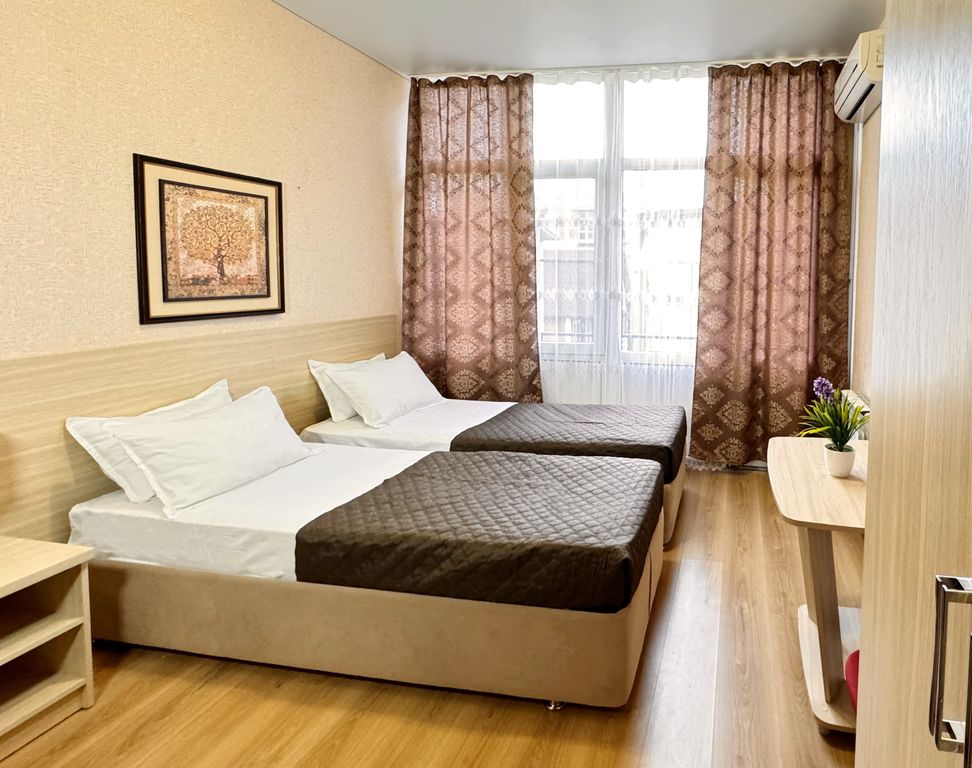 Бухара — Семейный номер 2-х комнатный 5-и местный с балконом