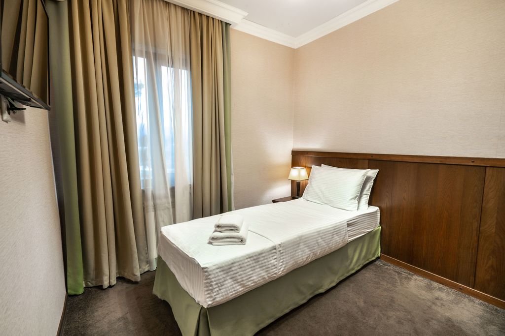 Эдем — Одноместный номер стандарт без балкона