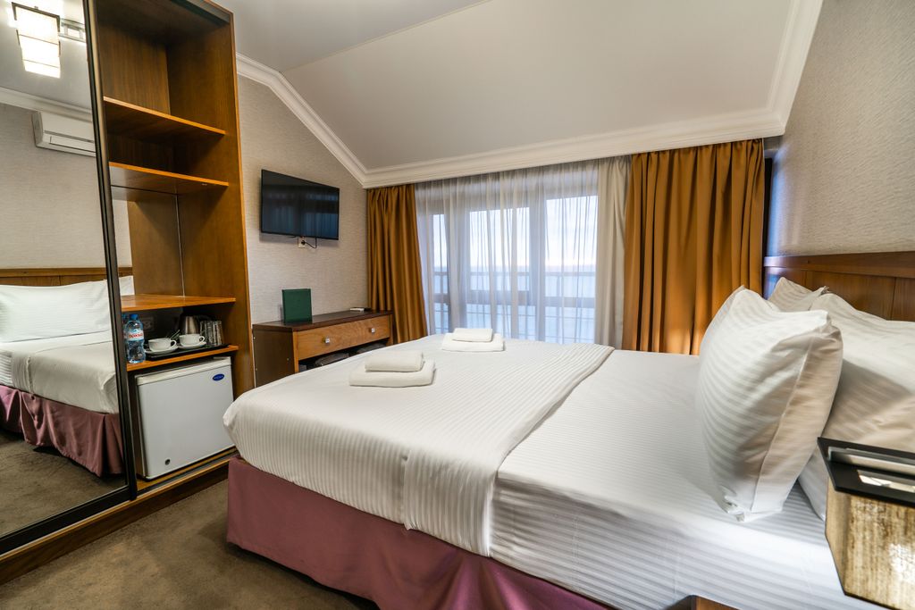 Эдем — Двухместный номер с 1 кроватью стандарт с балконом и видом на море