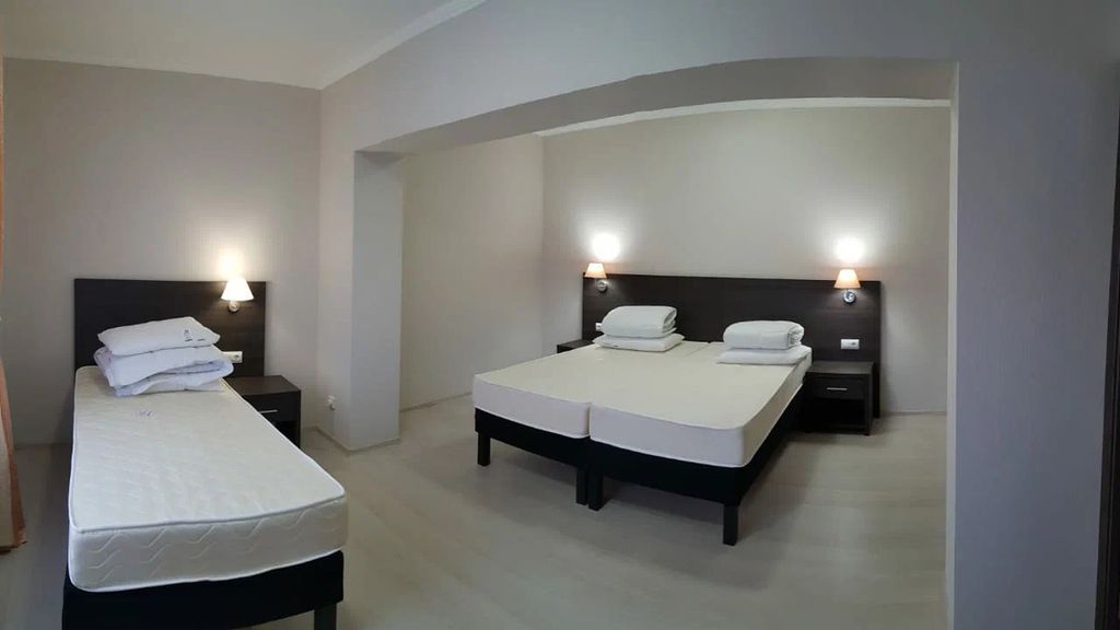 Борис Биф — Трёхместный номер Стандарт