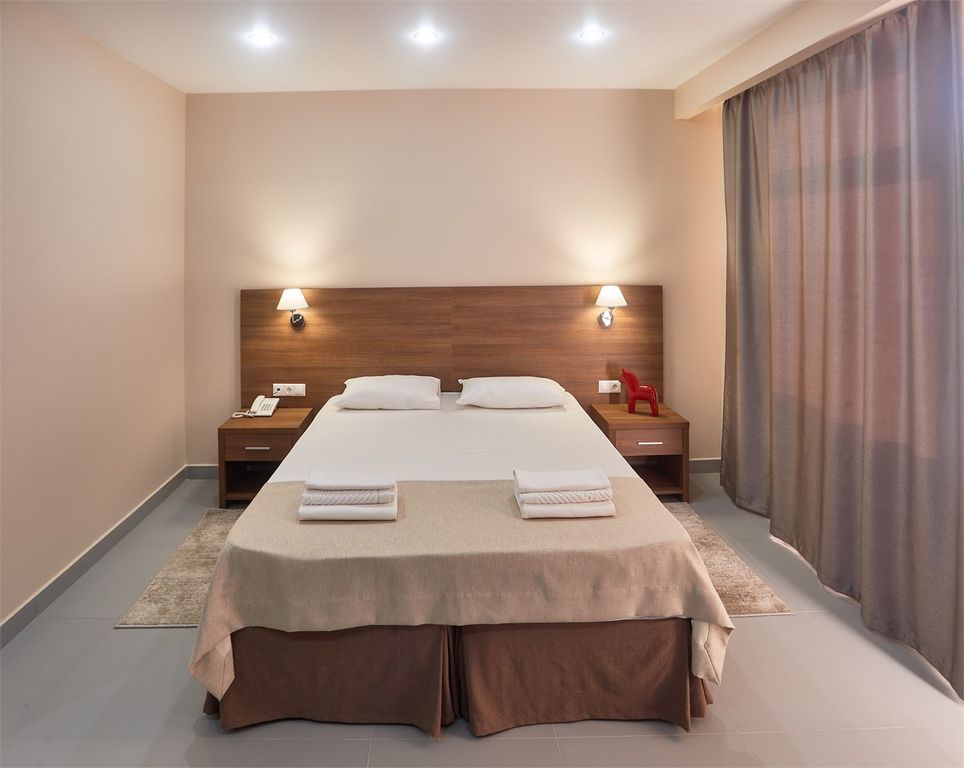 Арт — Двухместный номер с 2 отдельными кроватями или 1 двуспальной комфорт