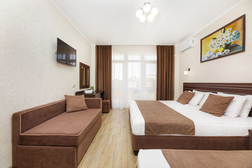 Leonsia Family — Четырёхместный номер стандарт