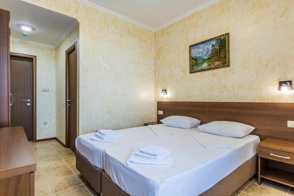 Aqua Life — Семейный номер двухкомнатный с террасой и видом на море