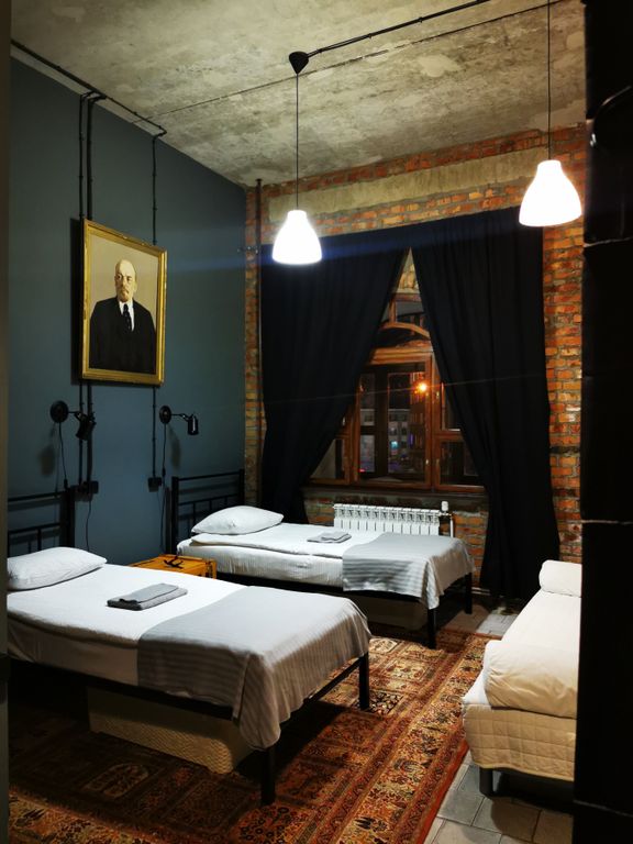 Ягель Лофт — Четырёхместный номер vip  3 * с санузлом