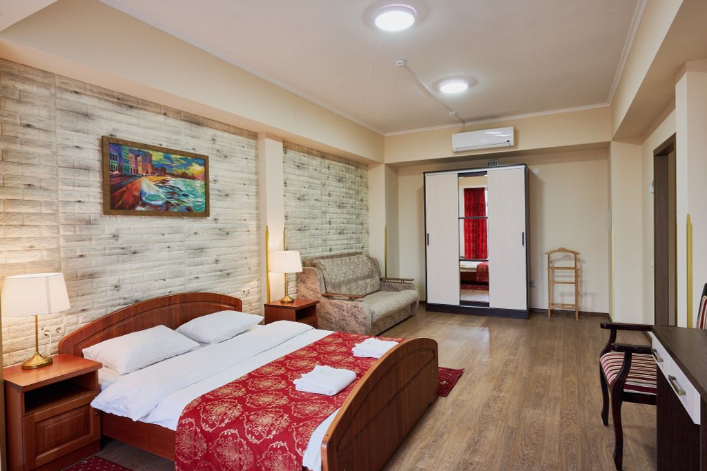 Восток — Апартаменты