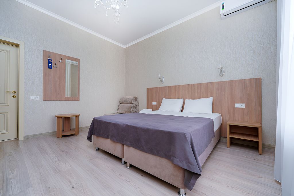 MoreLeto — Двухместный номер с 1 кроватью Комфорт до 3х без балкона