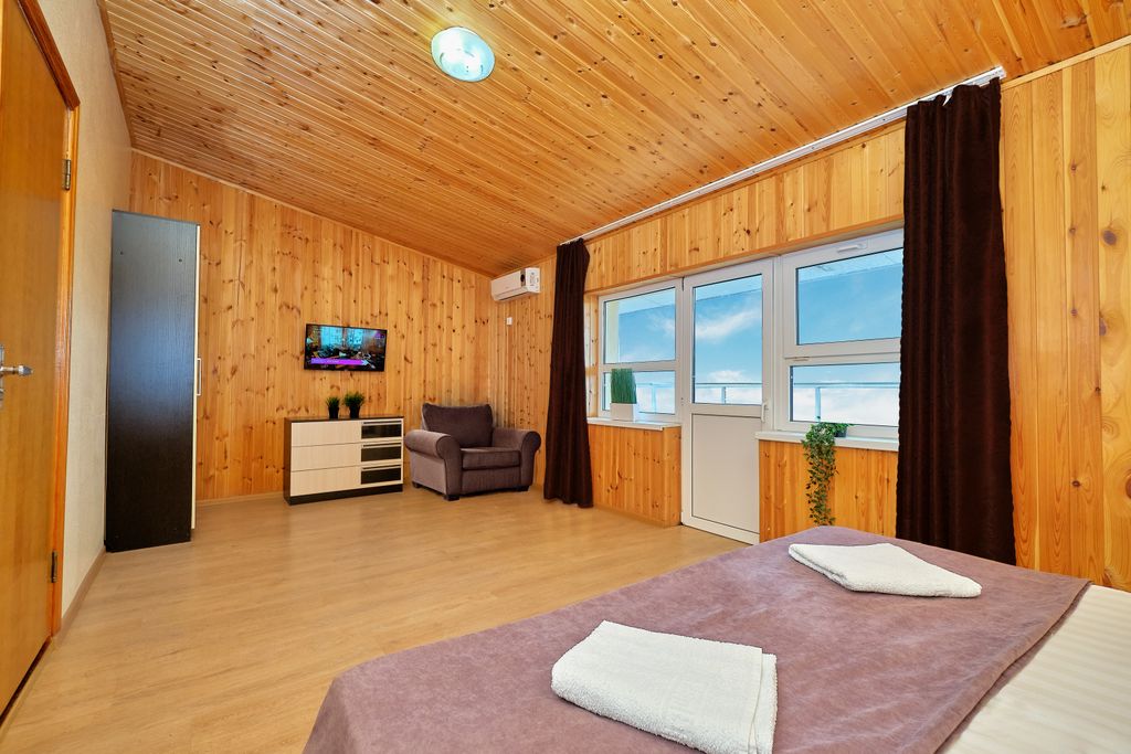 Татьяна — Семейный номер мансарда