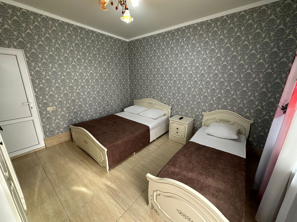 Солнечные Дали — Трёхместный номер стандарт