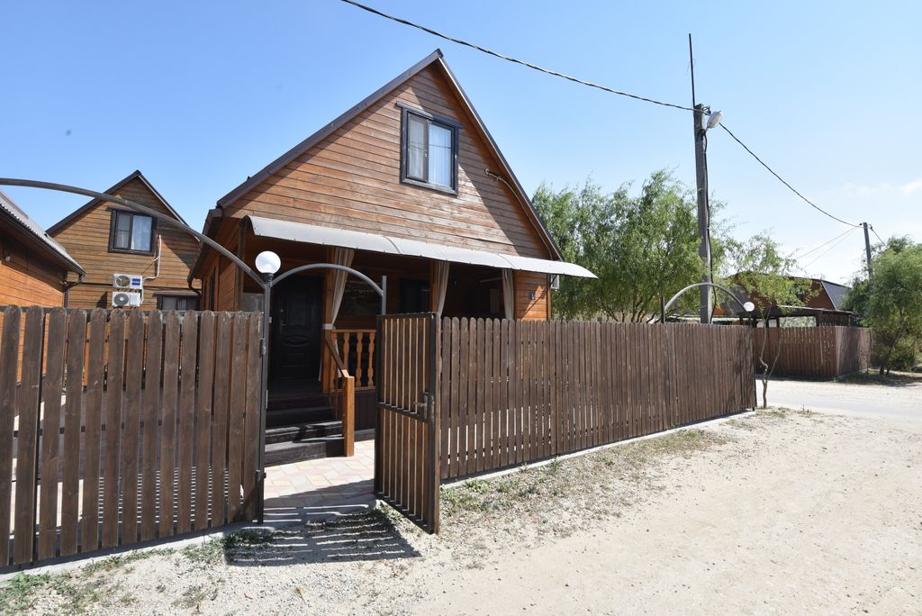 Эко-Комплекс Солнечный дом — Дом со своим двором