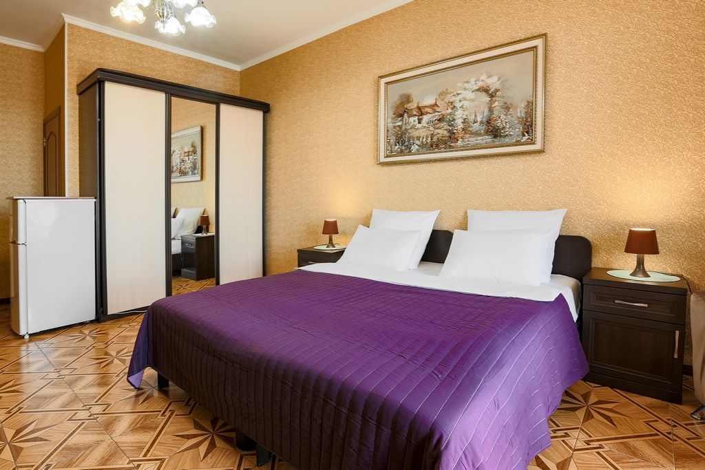 Art Home — Трёхместный номер люкс