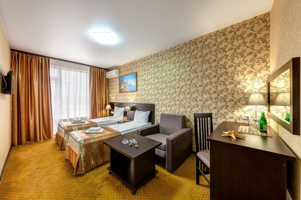 Море — Двухместный номер с 2 отдельными кроватями Комфорт с балконом