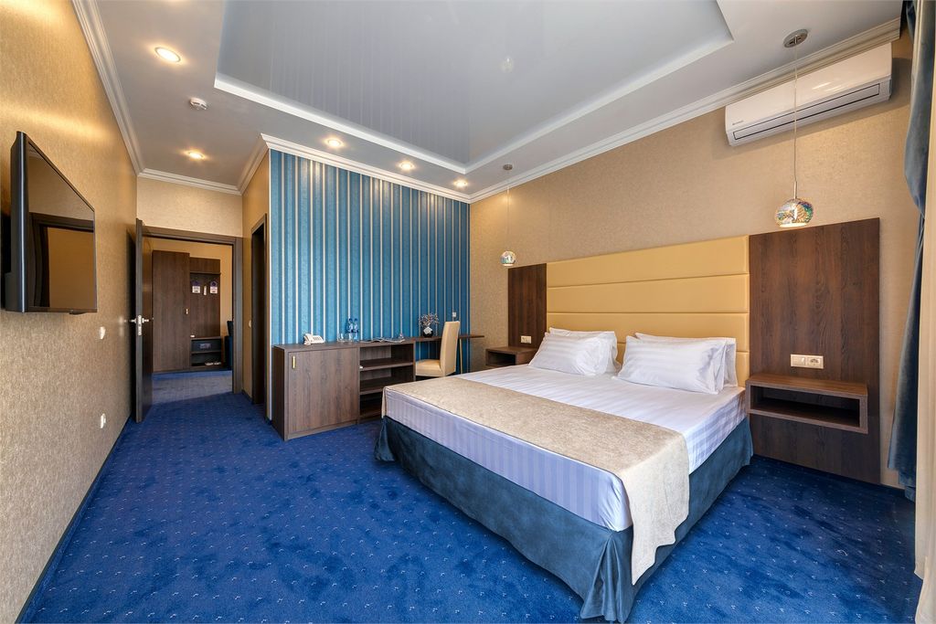 Орион — Двухместный номер с 1 кроватью люкс 2-х комнатный