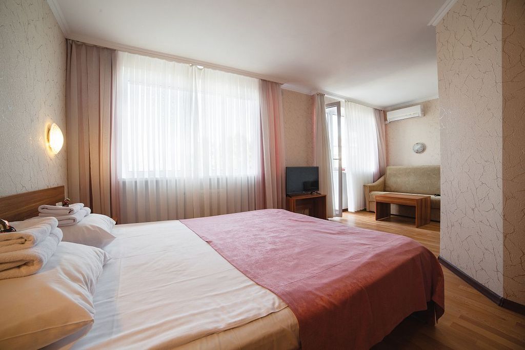 Песочная Бухта — Двухместный номер с 1 кроватью улучшенный Корпус Антей