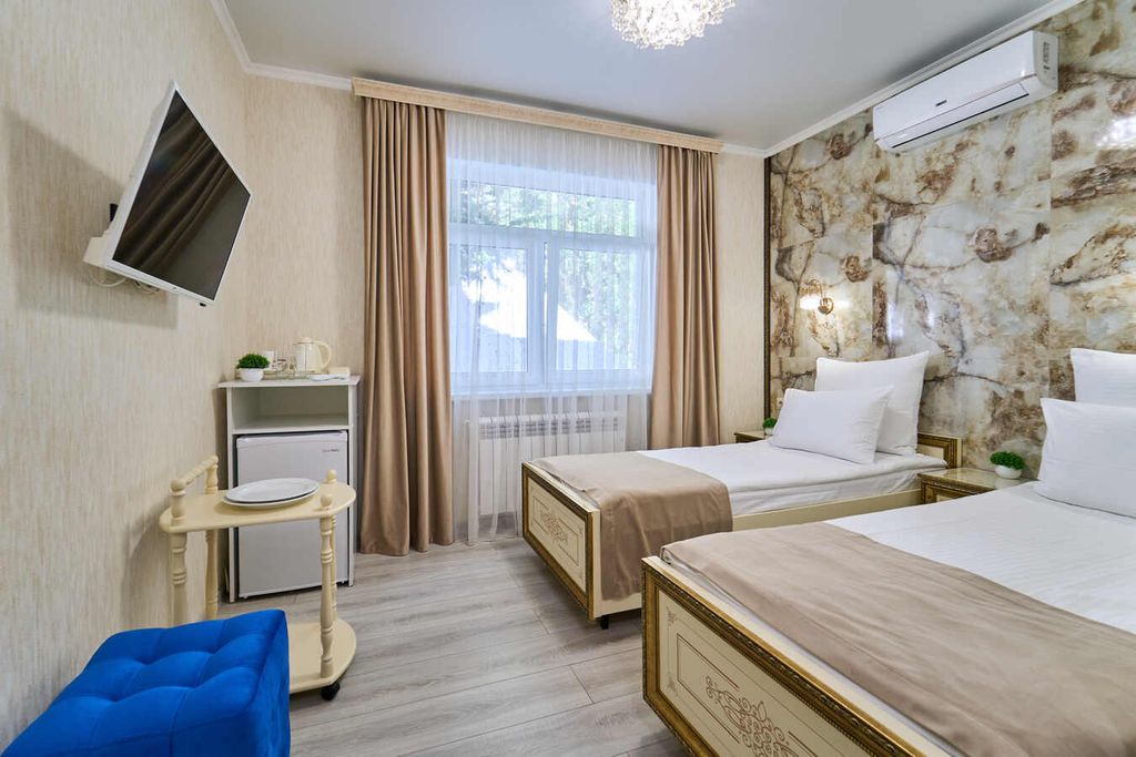 Амбассадор — Двухместный номер с 2 отдельными кроватями или 1 двуспальной кроватью стандарт улучшенный