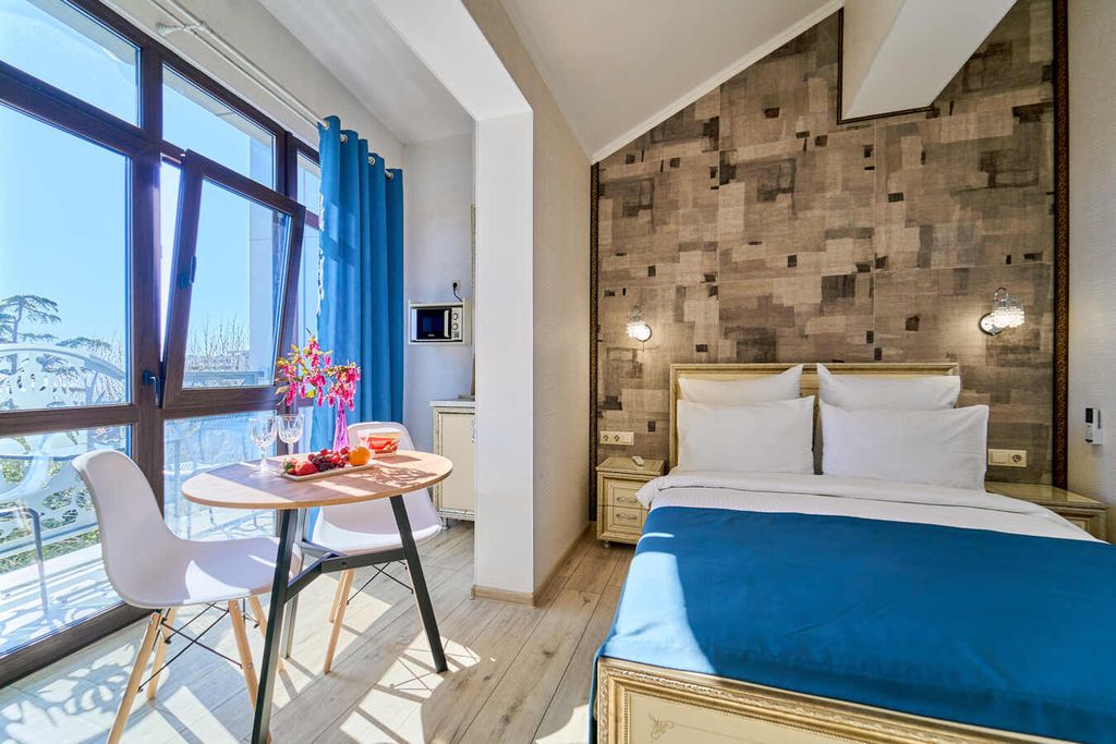 Амбассадор — Двухместный номер с 1 кроватью студия Панорама улучшенная