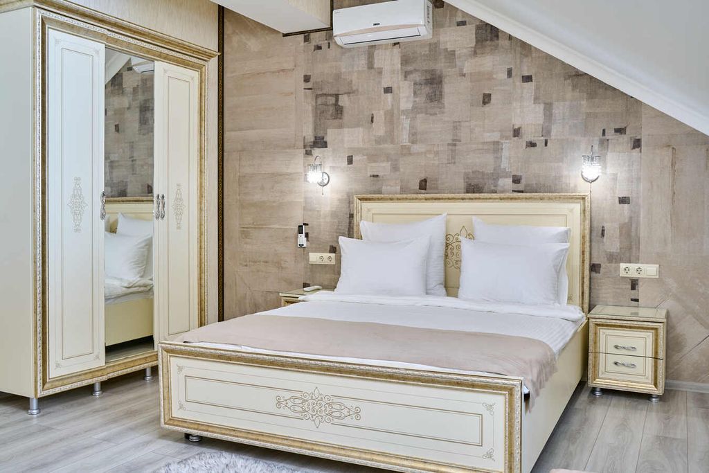 Амбассадор — Семейный номер Апартаменты Комфорт