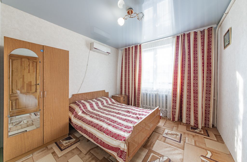 Чайка — Четырёхместный номер 2-комнатный с кухней