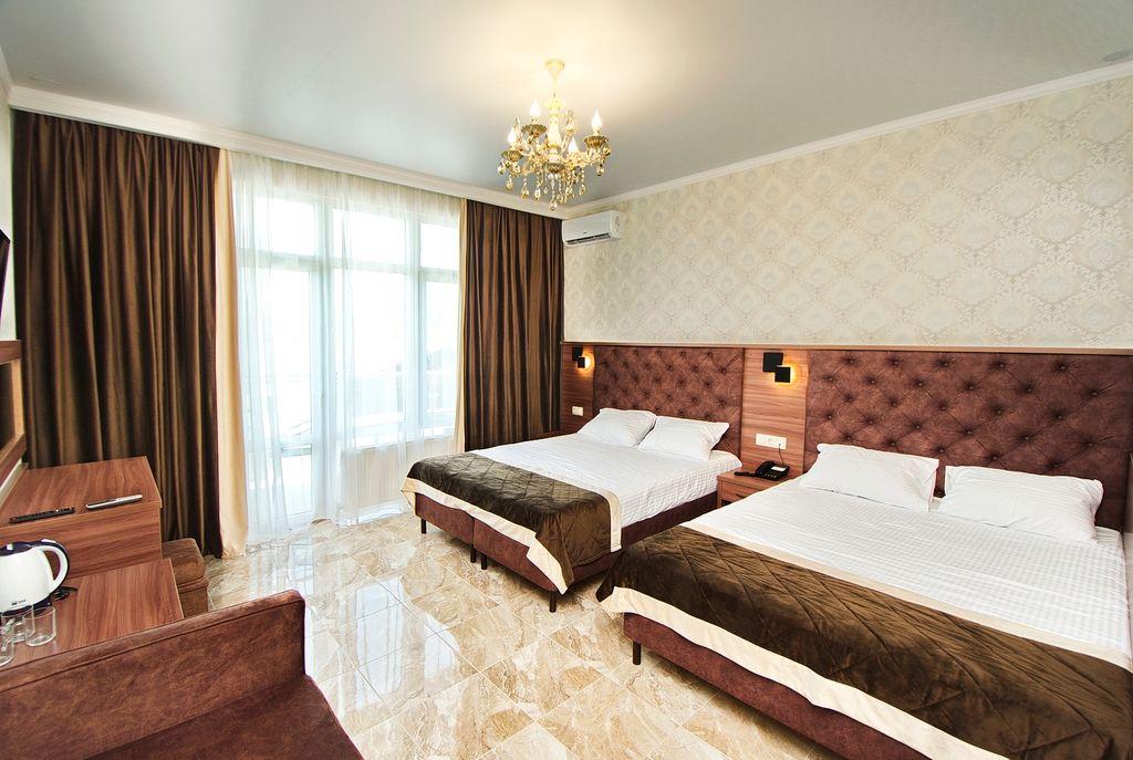 Grand Sofia (Гранд София) — Семейный номер пятиместный с балконом