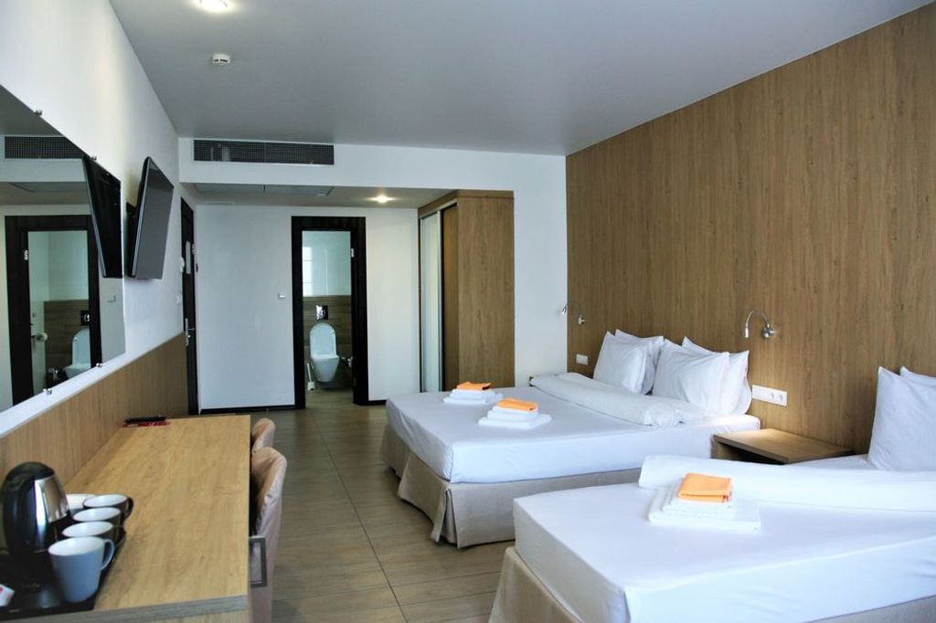 Браво — Четырёхместный номер без балкона