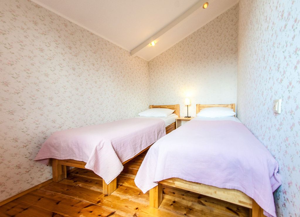 F&F — Четырёхместный номер Апартаменты лето