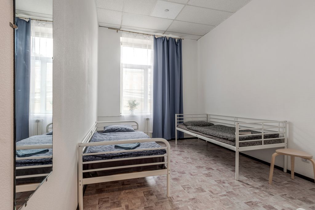 Терраса 10Л — Двухместный номер с 2 отдельными кроватями с двумя односпальными кроватями