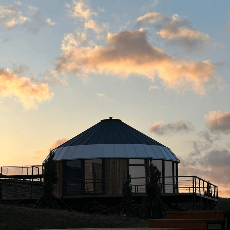 Хотон — Отдельный дом Четырехместная Юрта