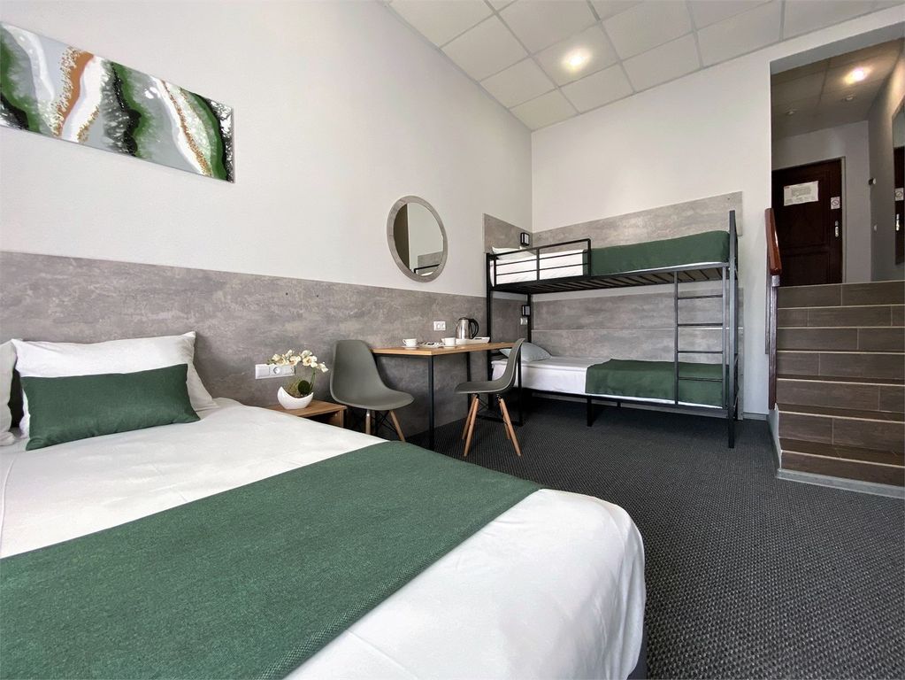 Вирджиния — Четырёхместный номер комфорт