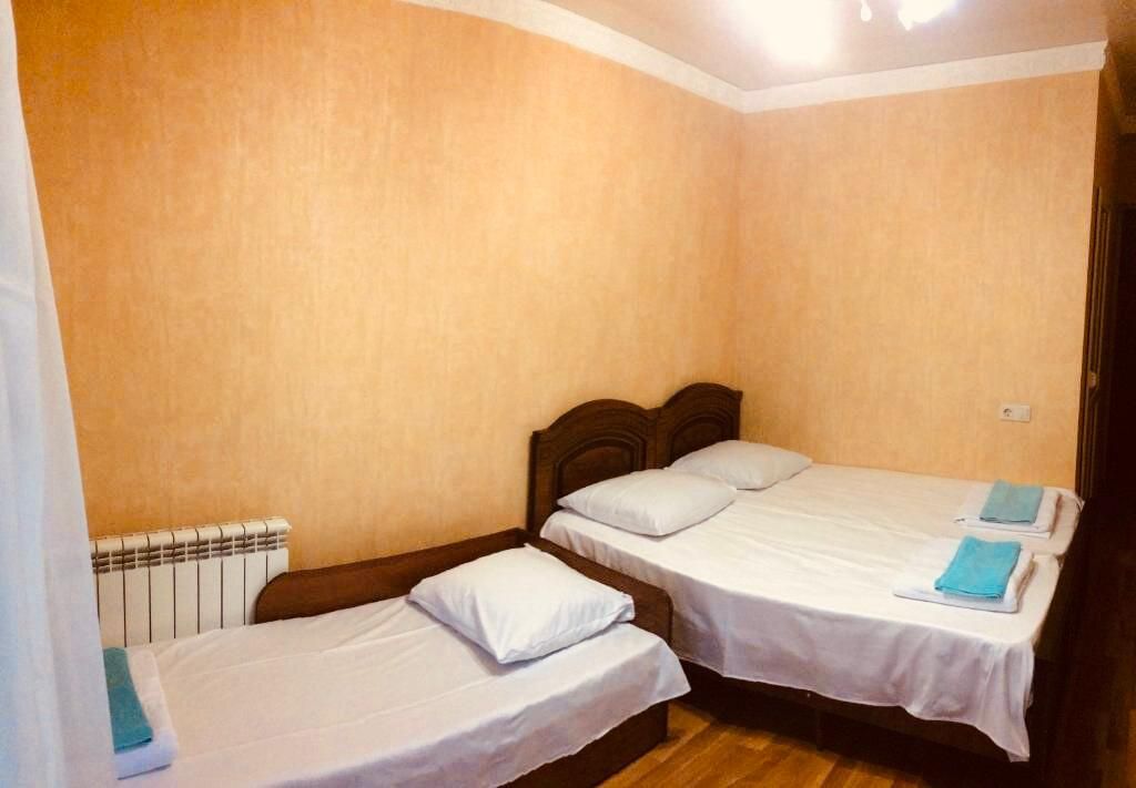 Аврора — Трёхместный номер Комфорт