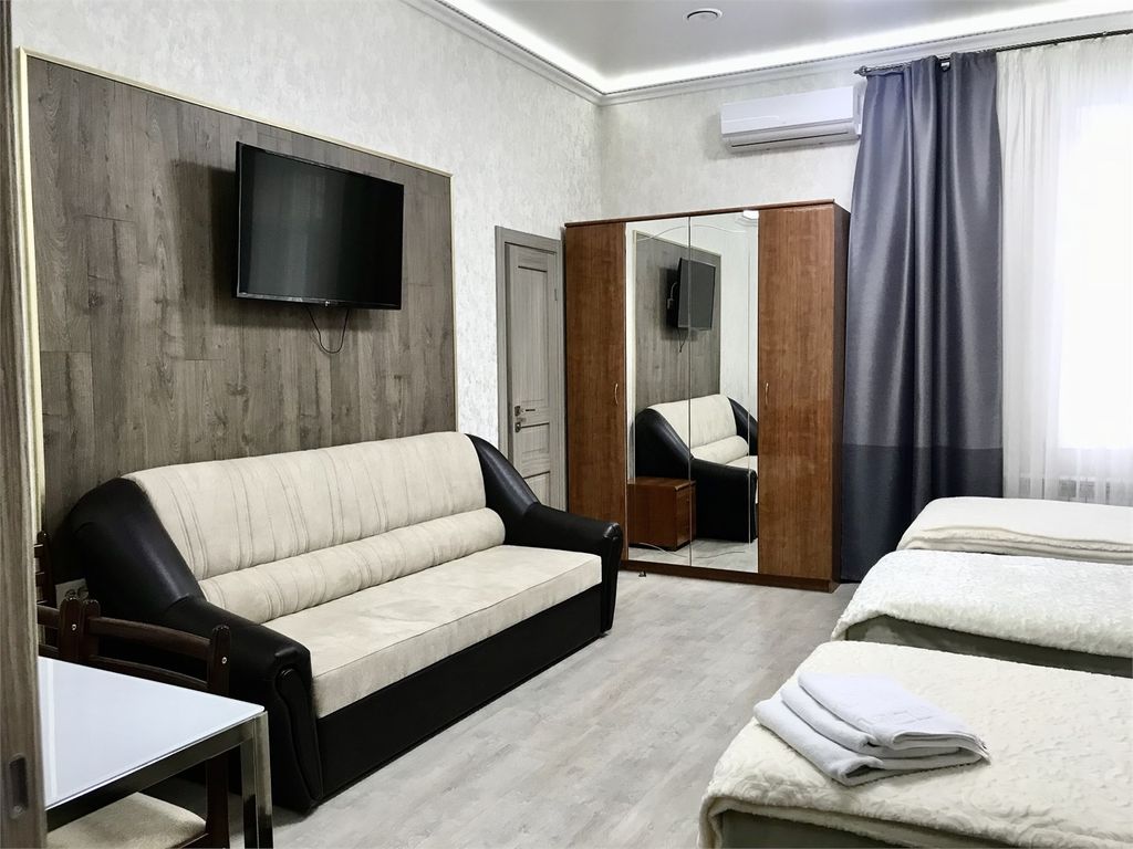 Вернисаж — Четырёхместный номер Семейный