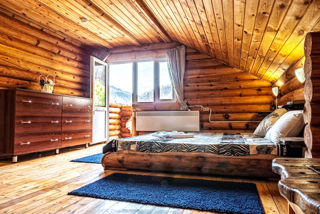 Альпийское Эхо - эко отель в горах Алтая — Двухместный номер с 1 кроватью Двухместный Полулюкс балконом и видом на горы