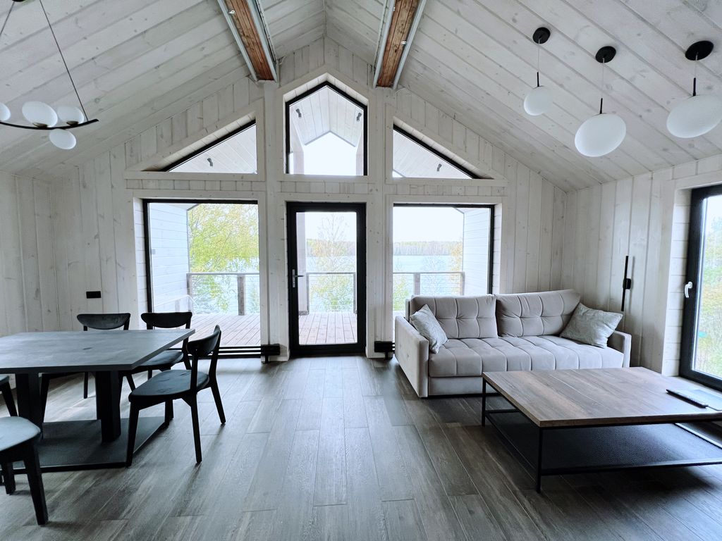 Лунный свет — 3-комнатный Дом