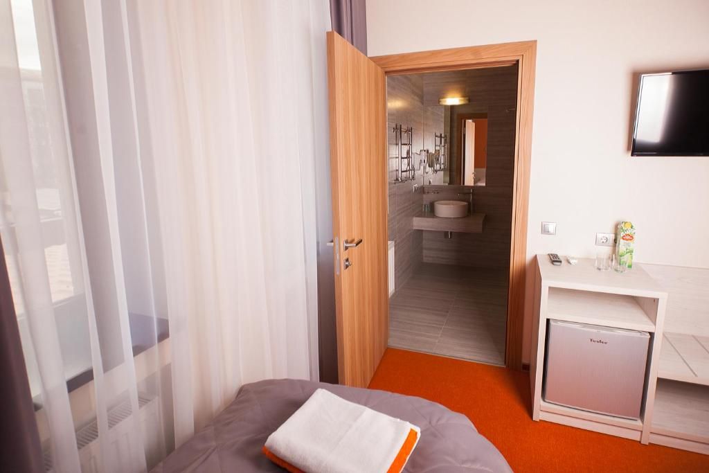 Moramar hotel — Трёхместный номер улучшенный