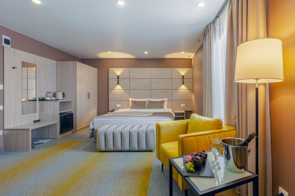 Innsight — Двухместный номер с 1 кроватью или с двумя раздельными кроватями люкс