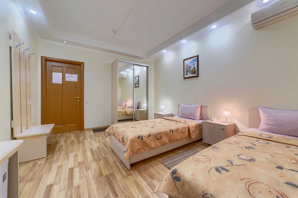 Олимпия — Двухместный номер с 2 отдельными кроватями комфорт