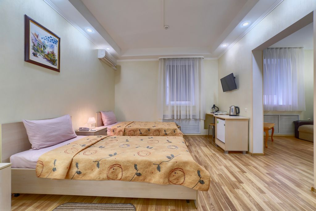 Олимпия — Двухместный номер с 2 отдельными кроватями стандарт