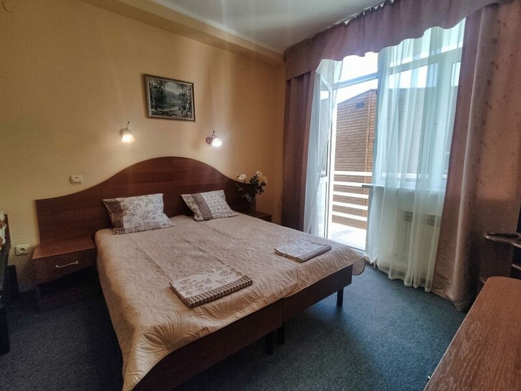 Анапский Бриз — Двухместный номер с 2 отдельными кроватями Стандарт