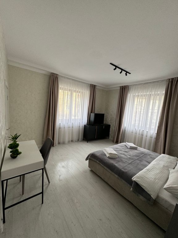 Роял Лэйк — Двухместный номер с 1 кроватью Двухместный номер полулюкс