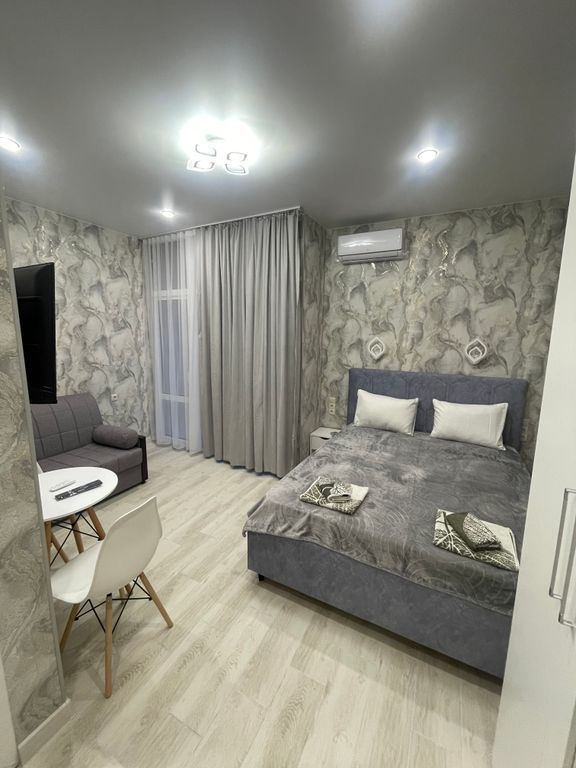 Виктория плюс — Апартаменты с диваном