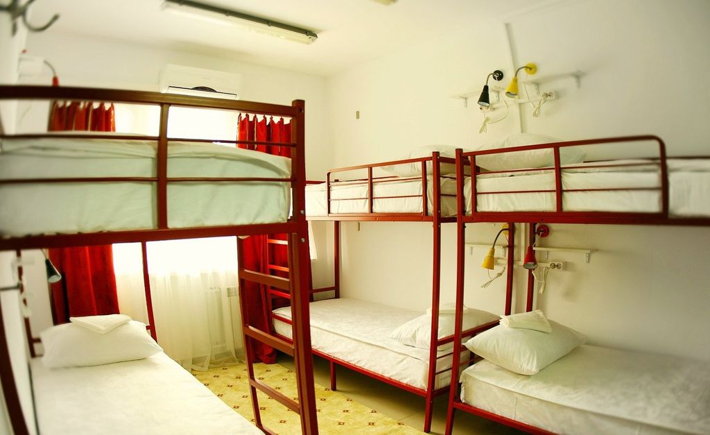 Три Матрешки — Многоместный женский номер 6-и местный