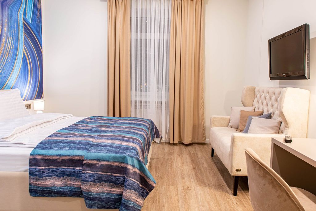 Мира — Двухместный номер с 1 кроватью полулюкс