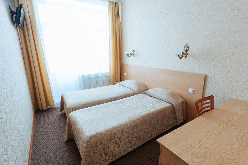 Аврора — Двухместный номер с 2 отдельными кроватями стандарт