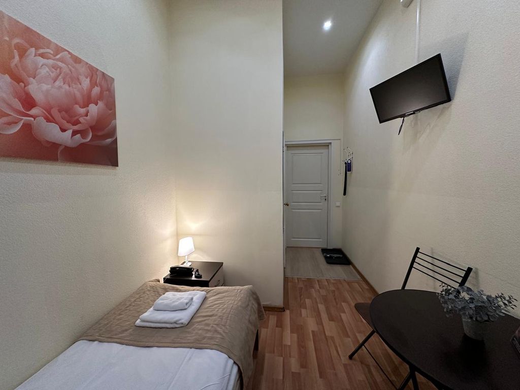 Boho Center Nevsky 140 — Одноместный номер стандарт с собственной ванной комнатой