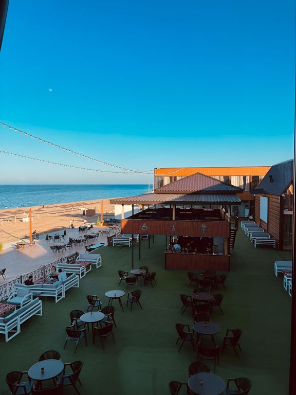 Жемчужина Юга — Четырёхместный номер улучшенный с видом на море