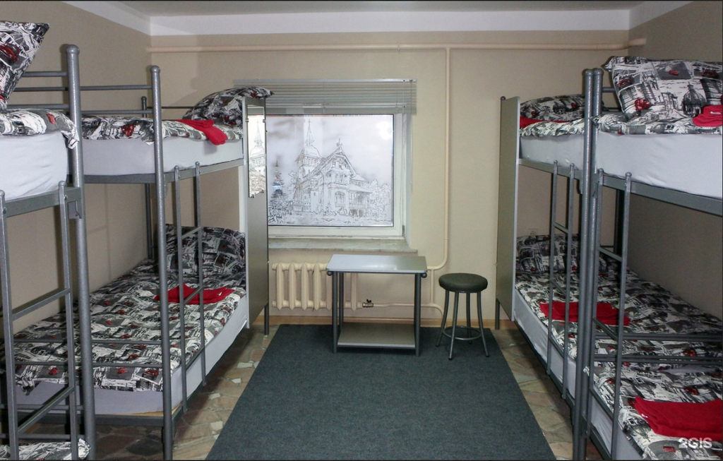 Inn Irkutsk — Многоместный мужской номер Койко-место в 8-местном общем мужском номере