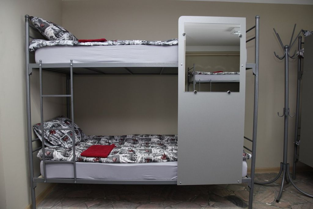 Inn Irkutsk — Многоместный мужской номер Койко-место в 5-местном общем мужском номере