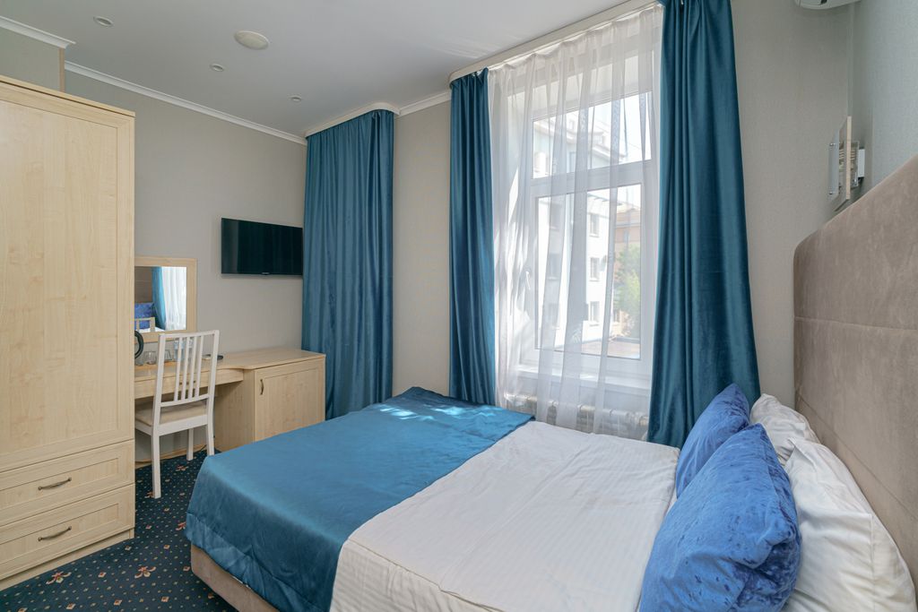 Мира — Двухместный номер с 1 кроватью эконом