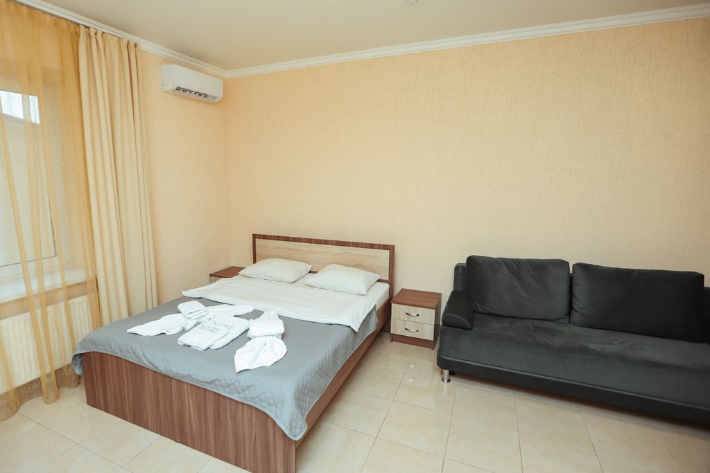 Михеев — Апартаменты семейный 4х местный