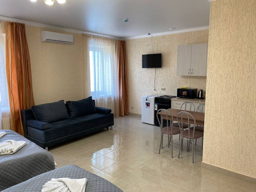 Михеев — Апартаменты семейный 5-местный